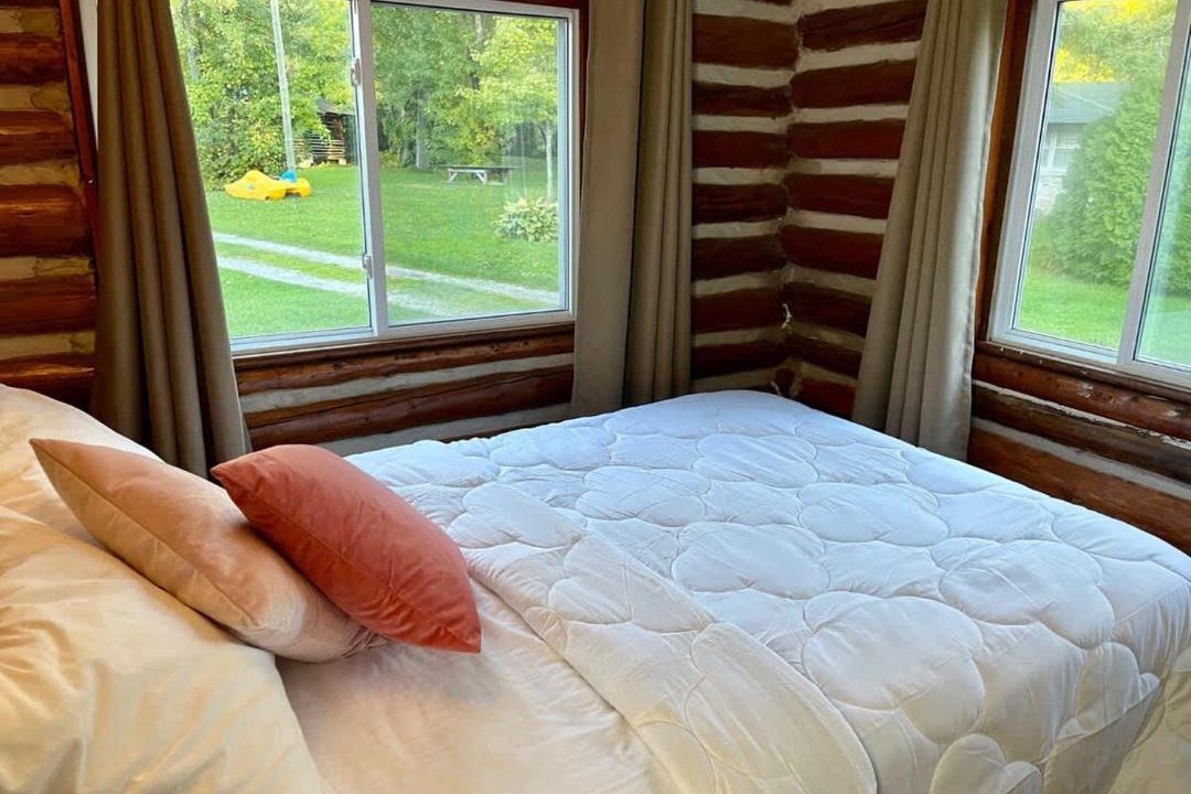 Photo of Bedroom in Rosedale