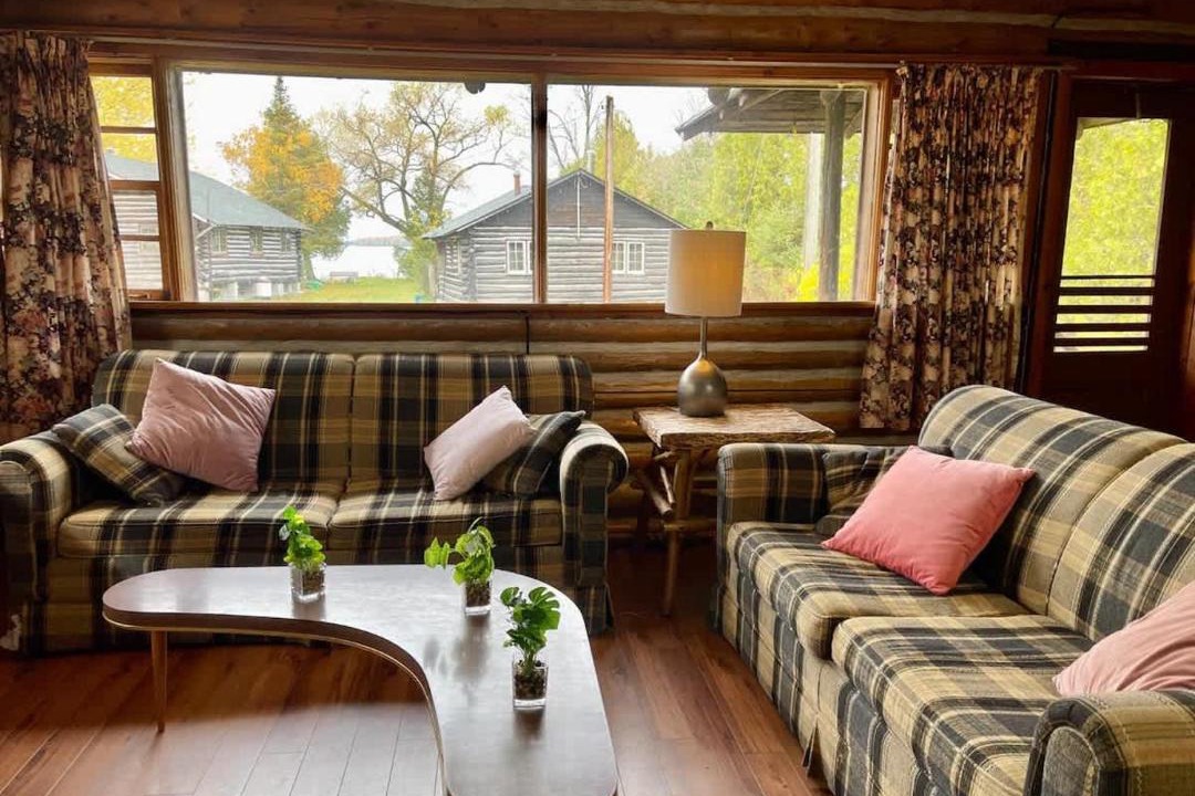 Photo of Livingroom in Rosedale