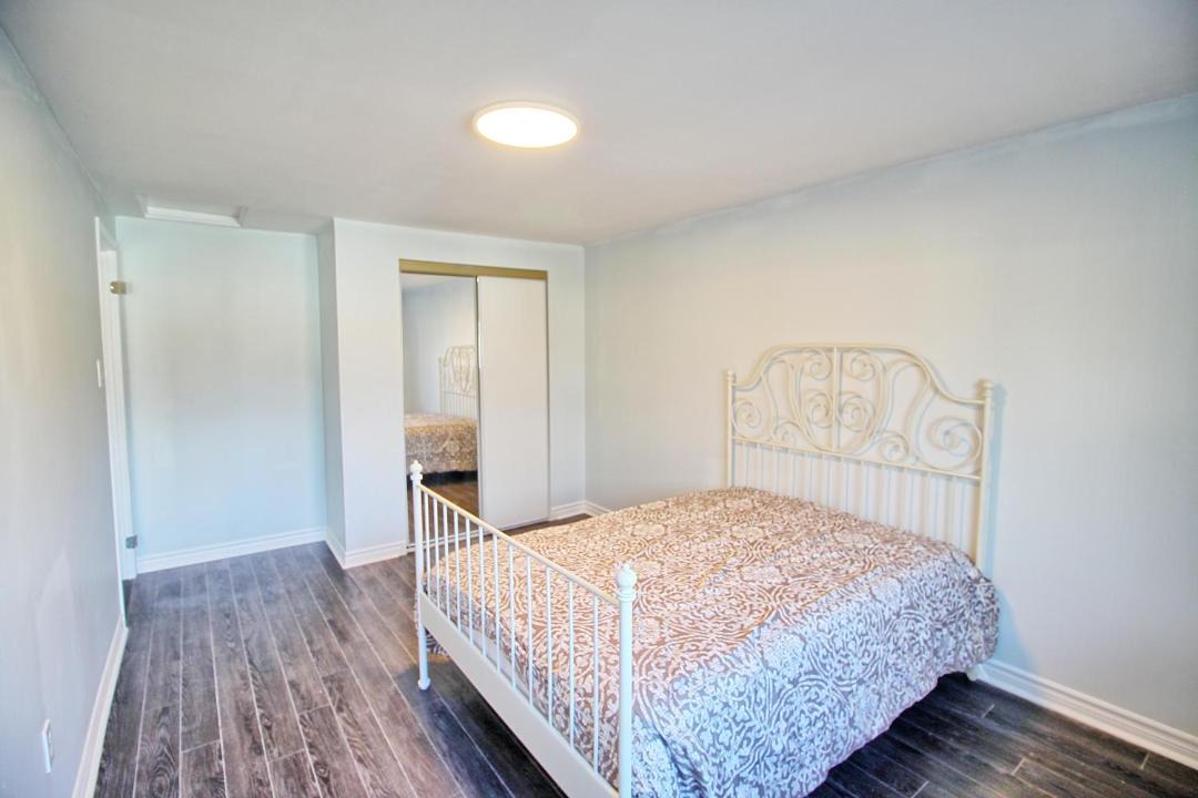 Photo of Bedroom in Thornhill