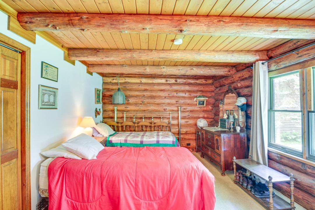 Photo of Bedroom in Rogers Township