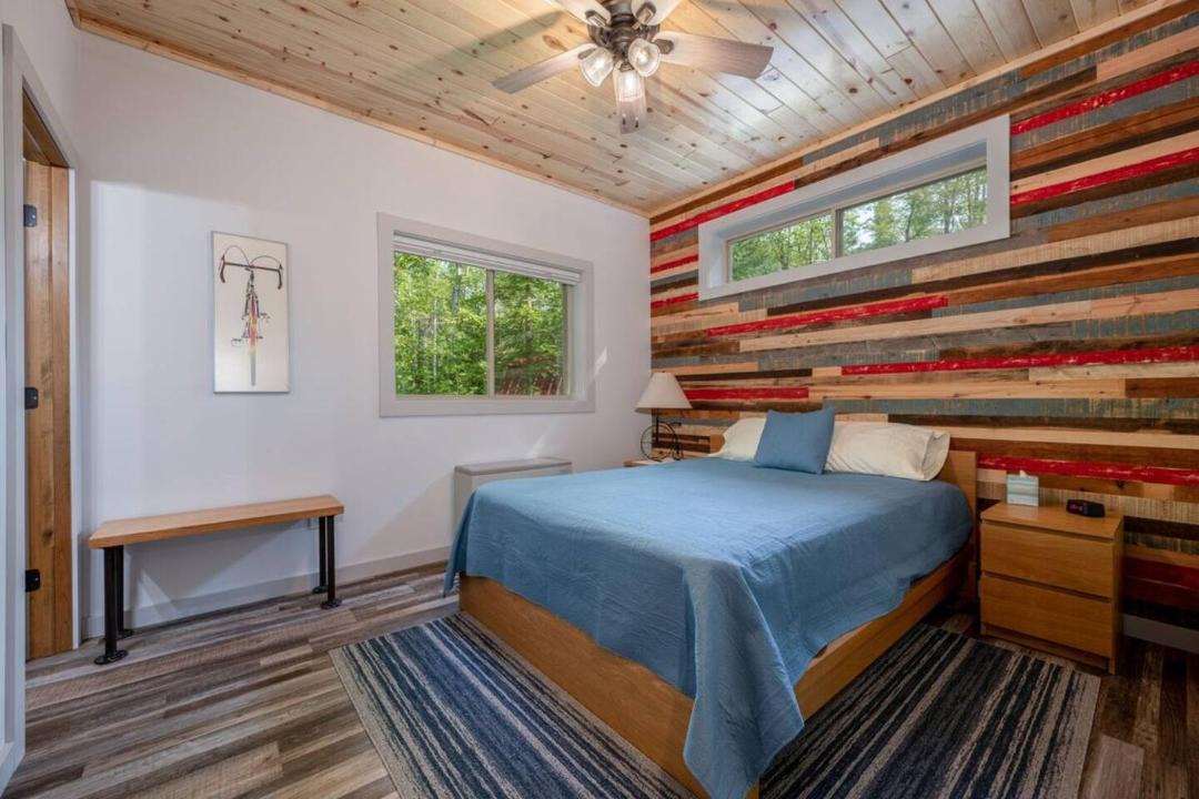Photo of Bedroom in Cohasset