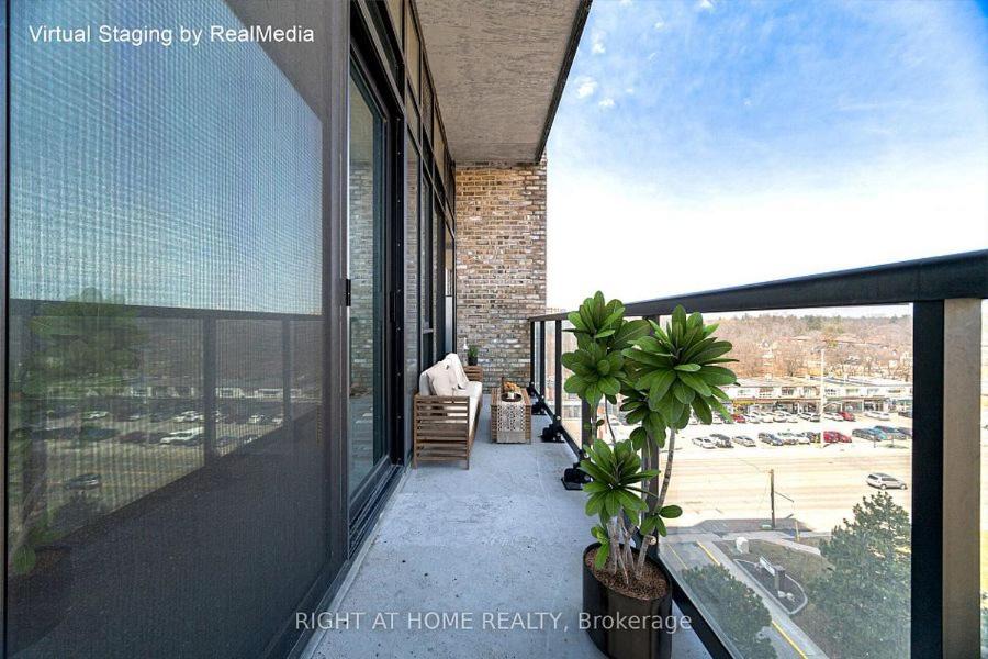 Photo of Patio Balcony in Cooksville