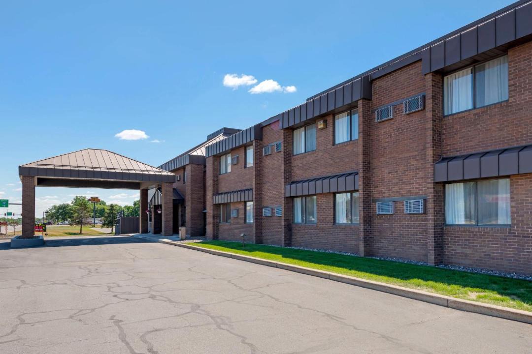 Photo of Buildings in St. Cloud