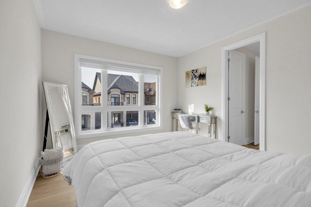 Photo of Bedroom in Oakville