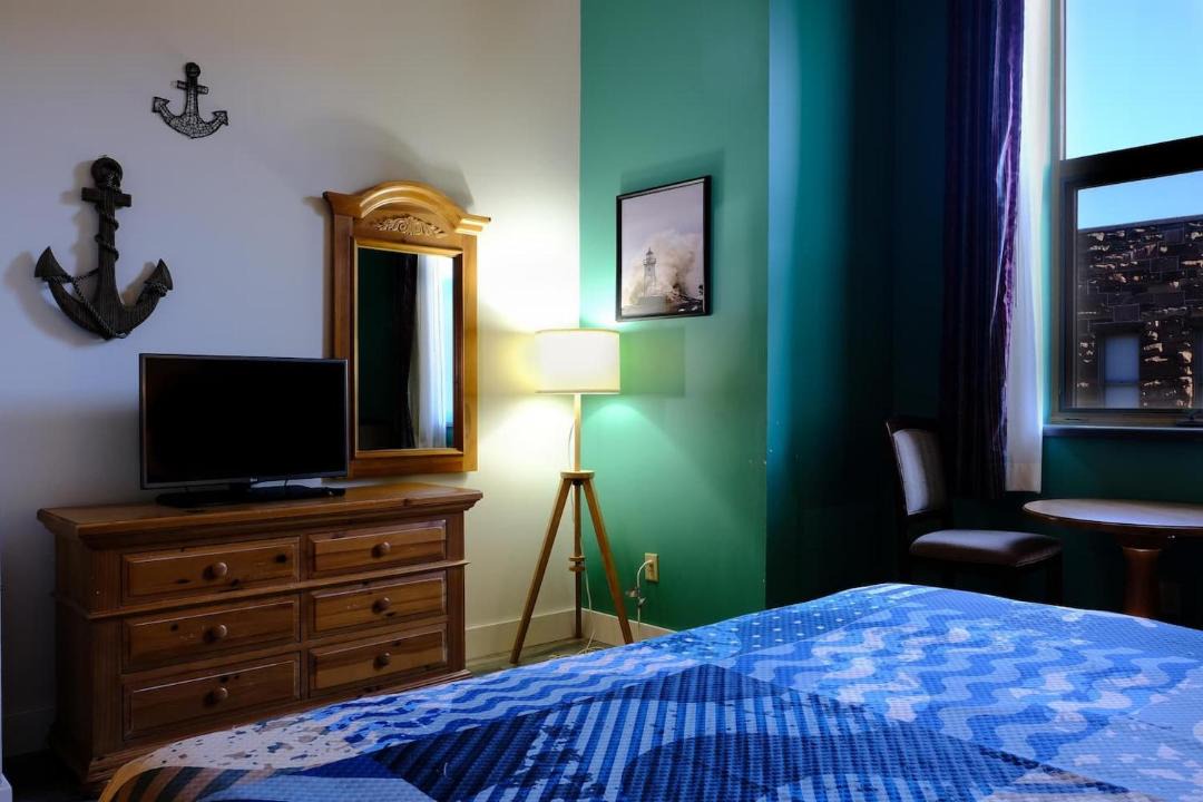 Photo of Bedroom in Canal Park