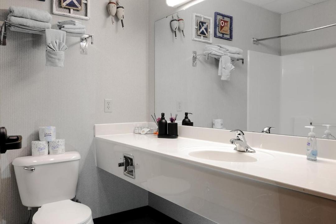 Photo of Bathroom in Canal Park