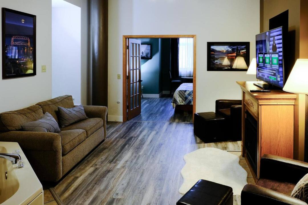 Photo of Livingroom in Canal Park