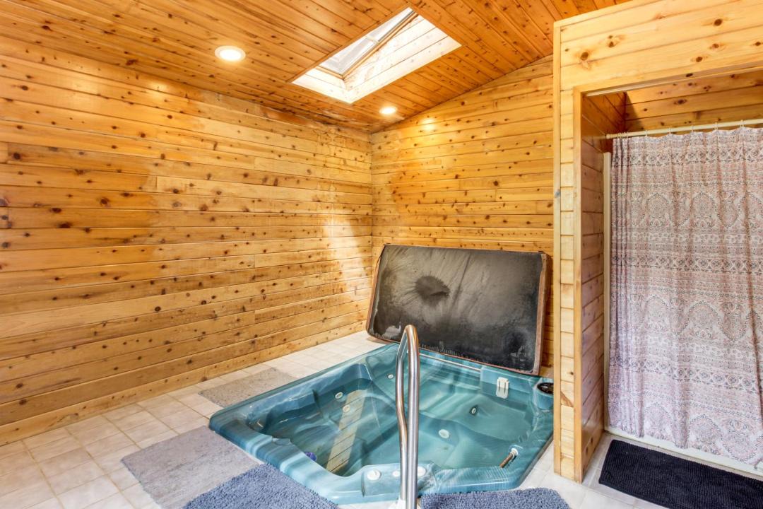 Photo of Bathroom in Onamia