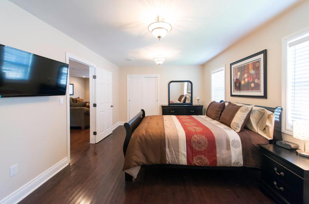 Photo of Bedroom in Crystal Beach