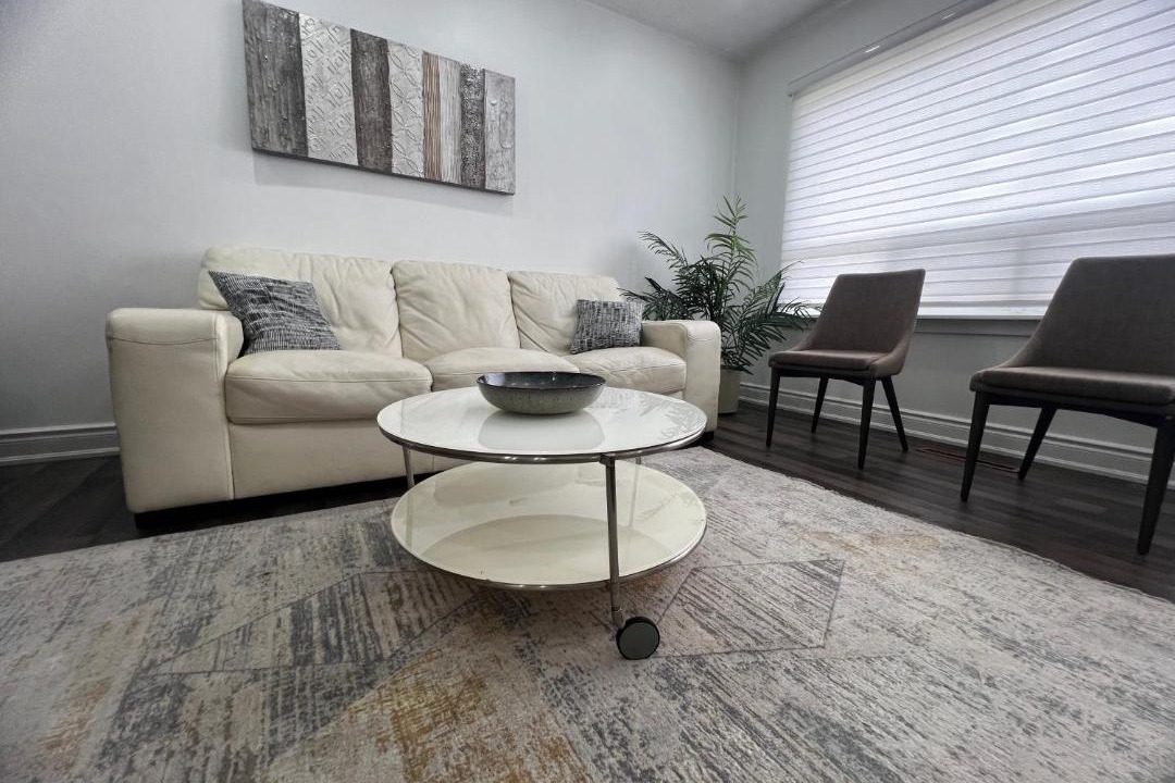 Photo of Livingroom in Streetsville