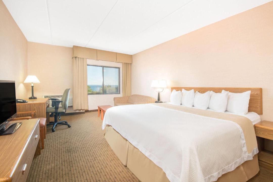 Photo of Bedroom in Endion
