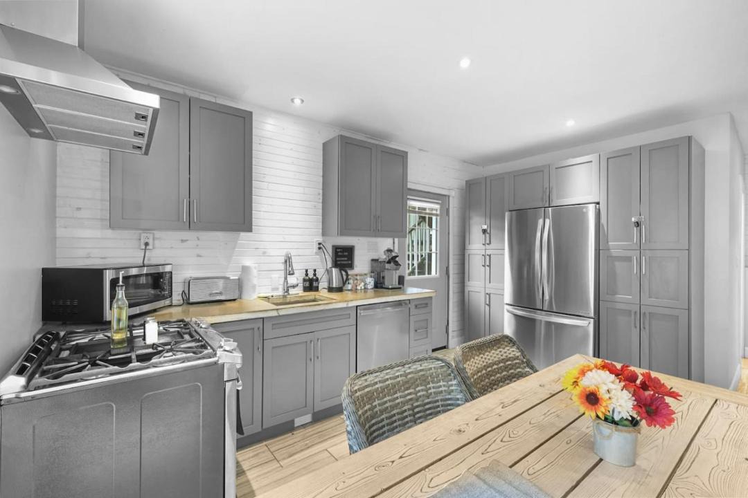 Photo of Kitchen in Cobourg