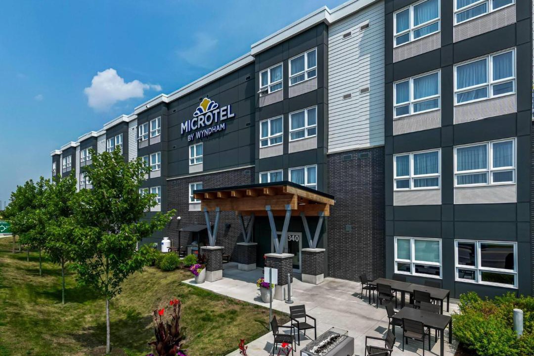 Photo of Others in Kanata Lakes - Marchwood Lakeside - Morgan's Grant - Kanata