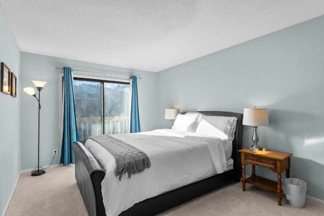 Photo of Bedroom in Marcy-Holmes