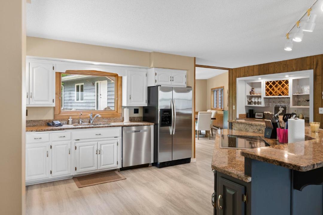 Photo of Kitchen in East Gull Lake