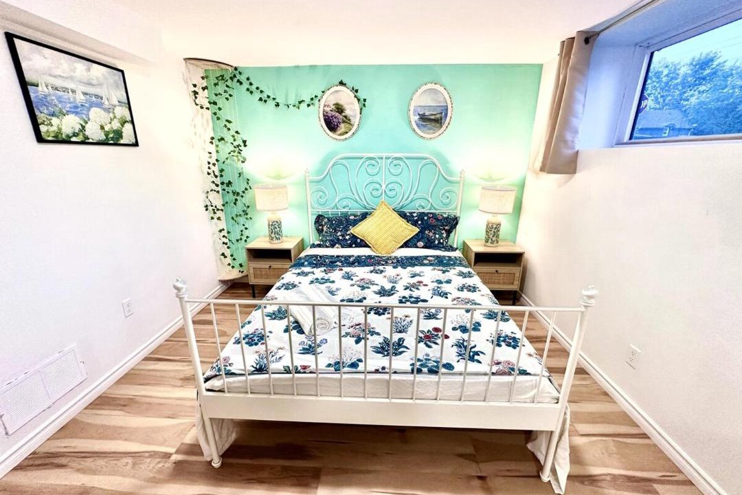 Photo of Bedroom in Port Colborne