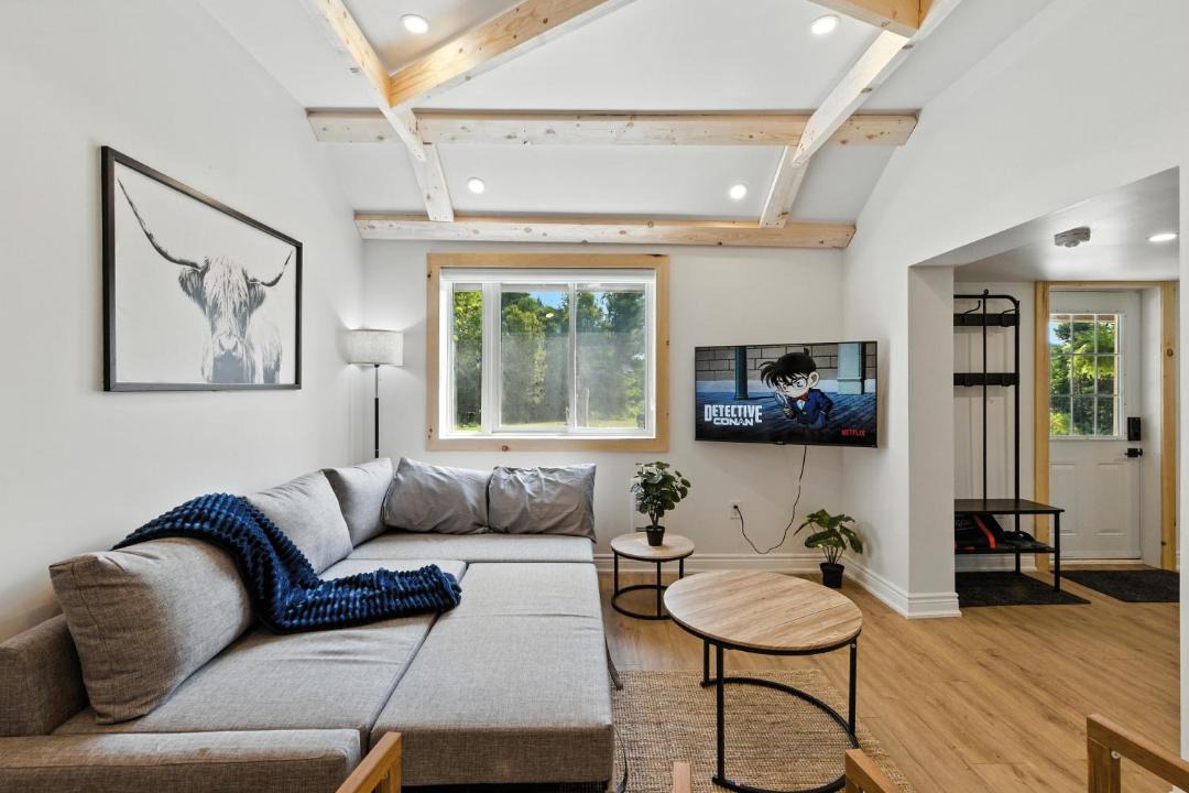 Photo of Livingroom in Hastings Highlands