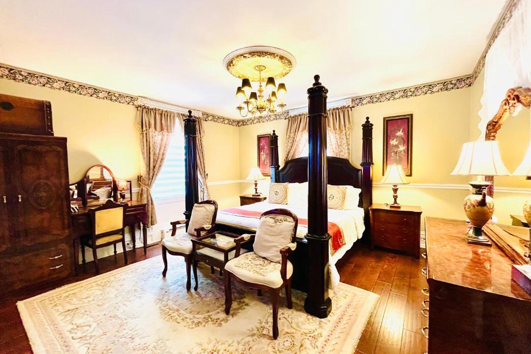 Photo of Bedroom in Old Town Historic District