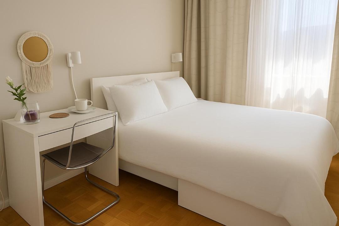 Photo of Bedroom in St. James Town