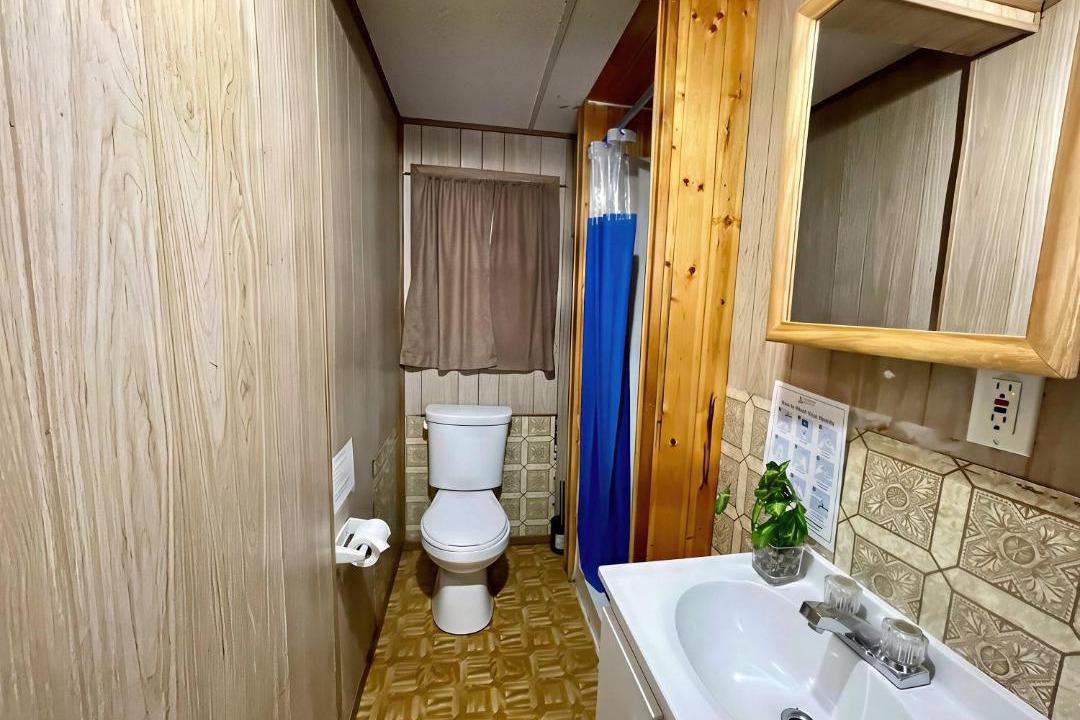 Photo of Bathroom in Rosedale