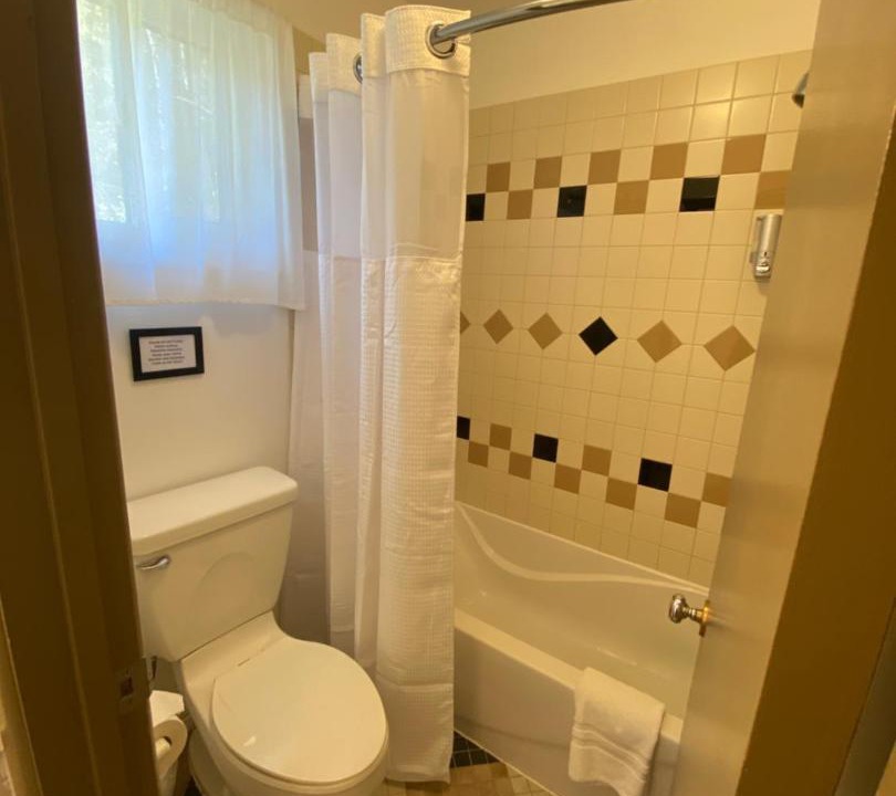 Photo of Bathroom in Algoma District