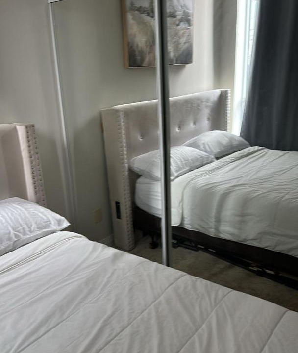 Photo of Bedroom in Hurontario