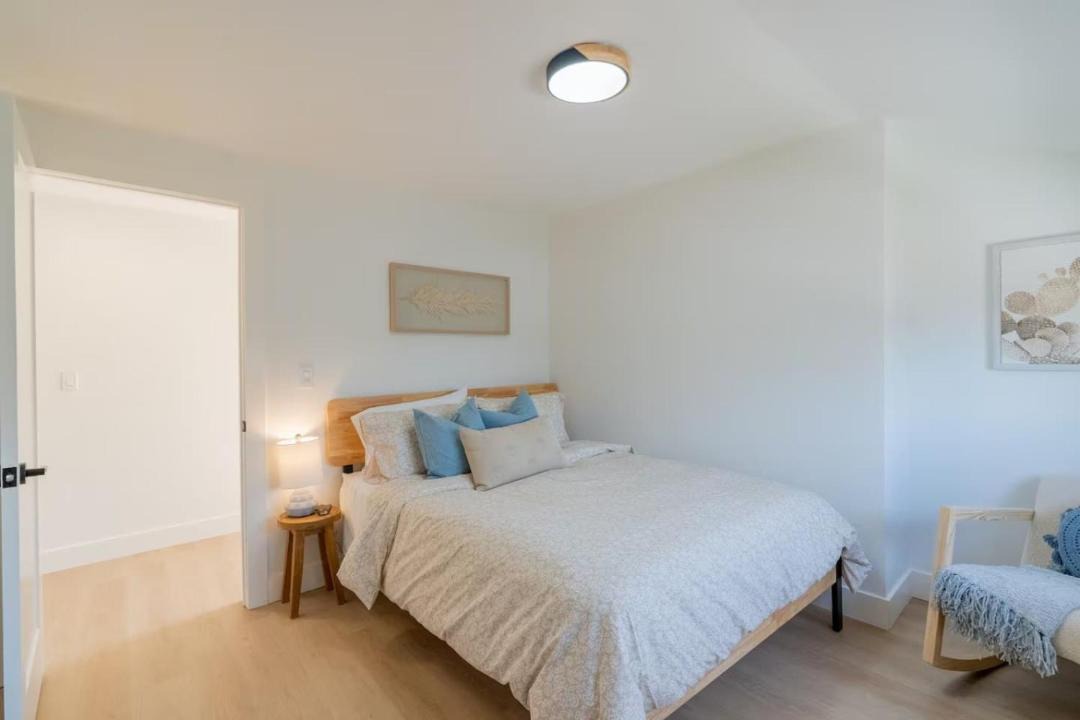 Photo of Bedroom in Grand Bend