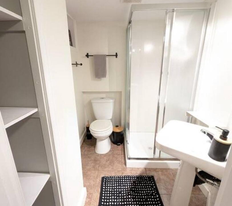 Photo of Bathroom in The Beaches