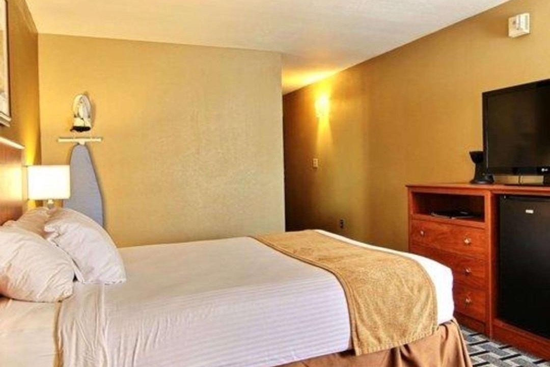 Photo of Bedroom in Thief River Falls