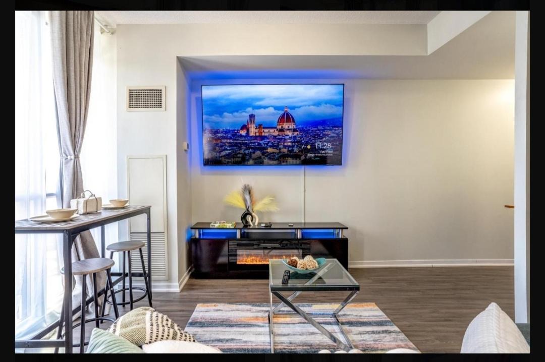 Photo of Livingroom in Downtown Toronto