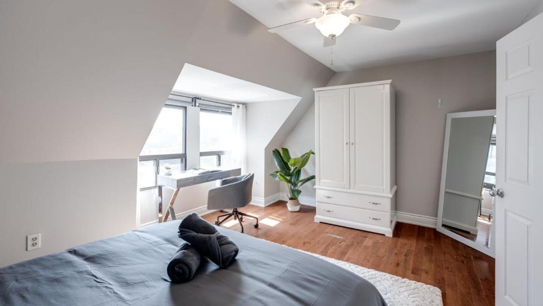 Photo of Bedroom in Dufferin Grove