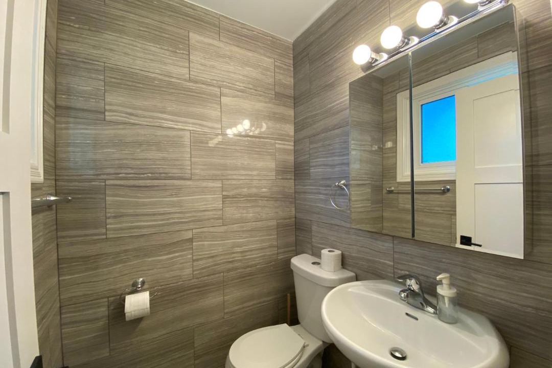 Photo of Bathroom in Newtonbrook