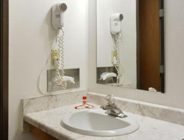 Photo of Bathroom in Becker