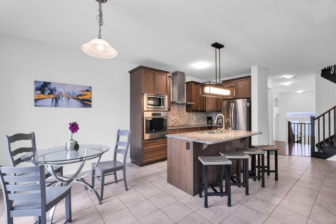 Photo of Kitchen in Doon South