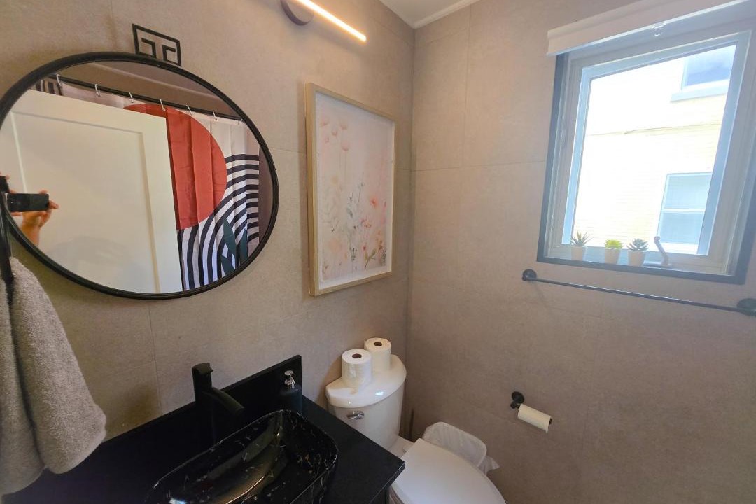 Photo of Bathroom in Vanier