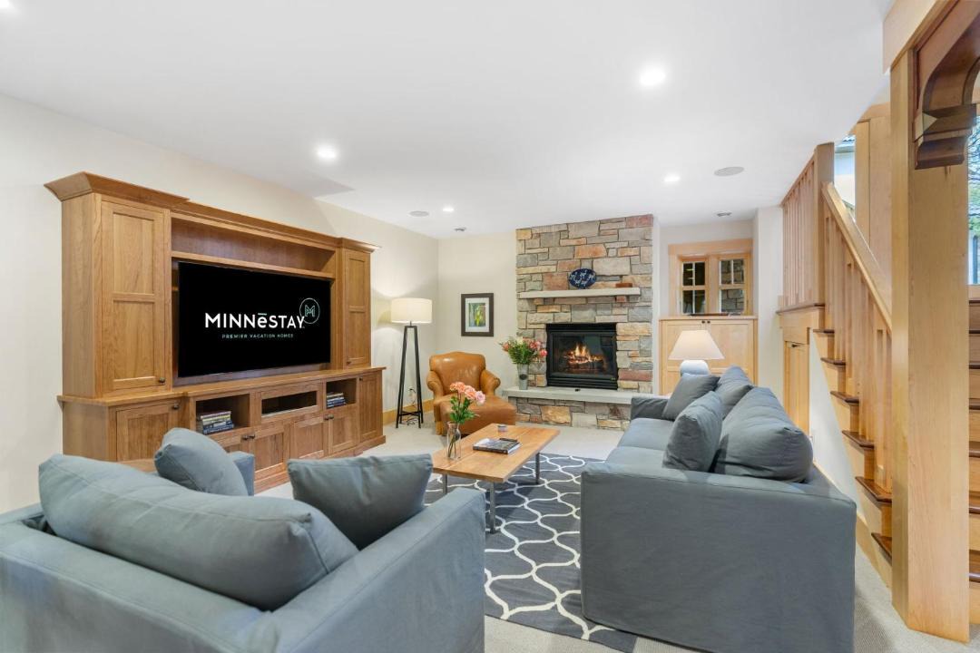 Photo of Livingroom in Shoreview