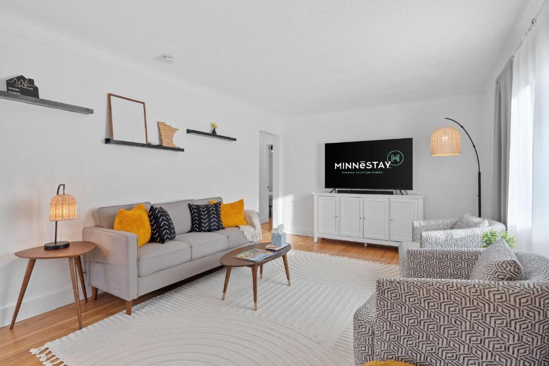 Photo of Livingroom in Richfield