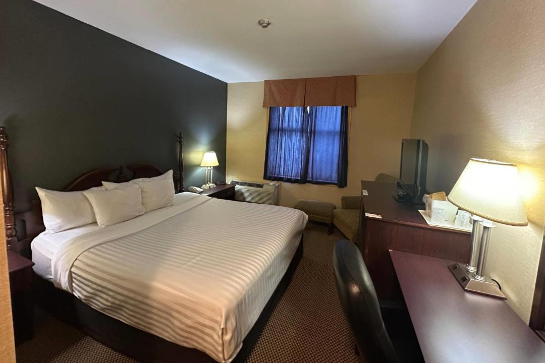 Photo of Bedroom in Sunnyside