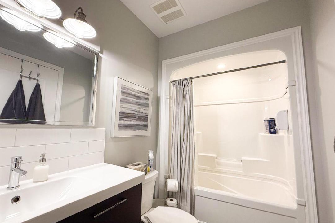 Photo of Bathroom in Niagara-on-the-Lake