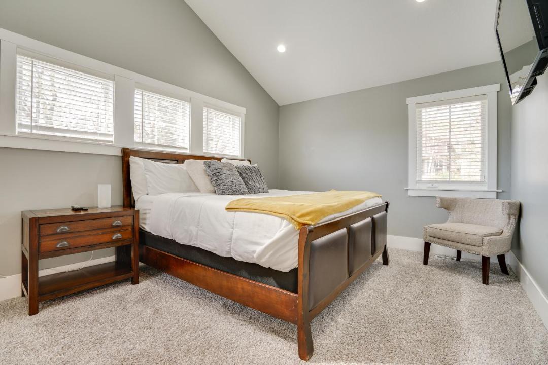 Photo of Bedroom in Southwest Minneapolis