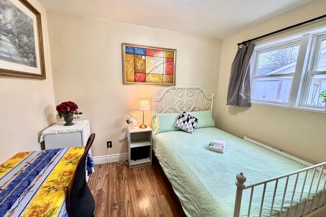 Photo of Bedroom in Sullivan