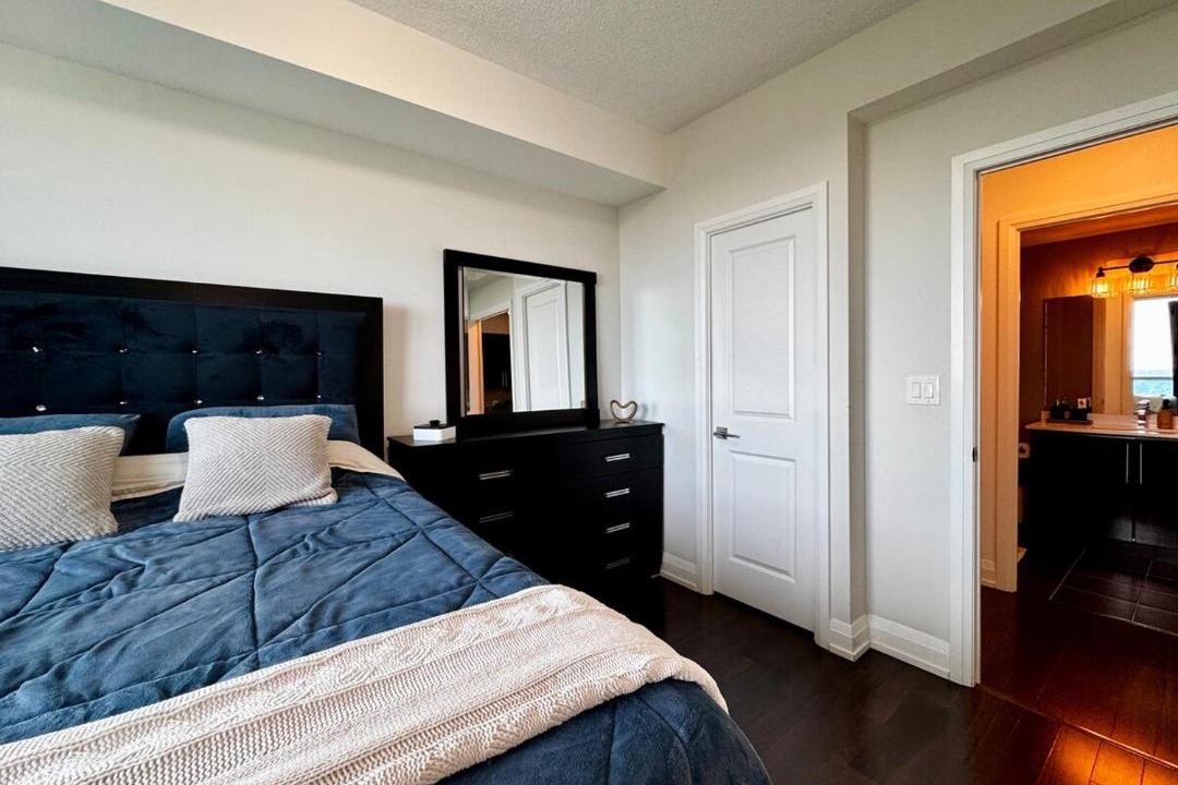 Photo of Bedroom in Thornhill