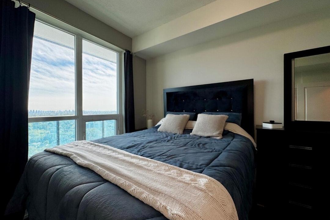 Photo of Bedroom in Thornhill