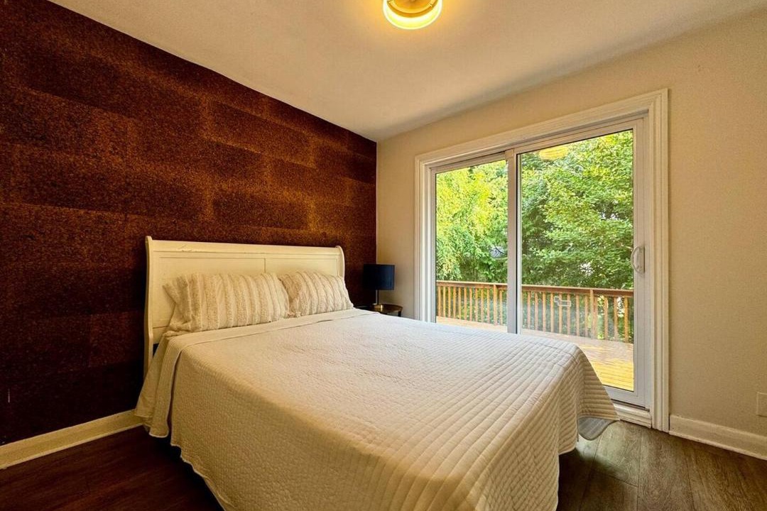 Photo of Bedroom in Richmond Hill