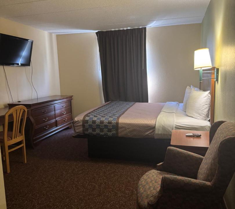 Photo of Bedroom in Maplewood