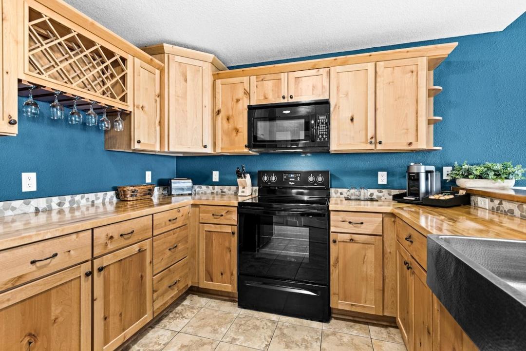 Photo of Kitchen in Two Harbors