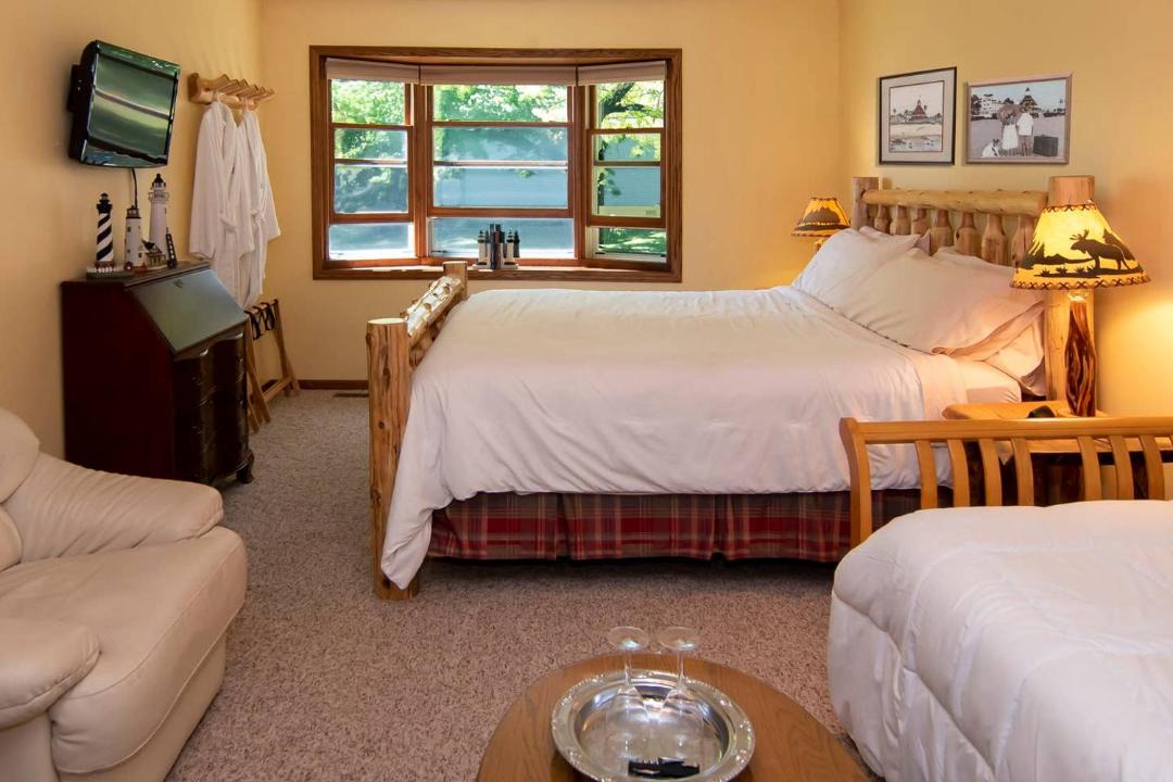 Photo of Bedroom in Walker