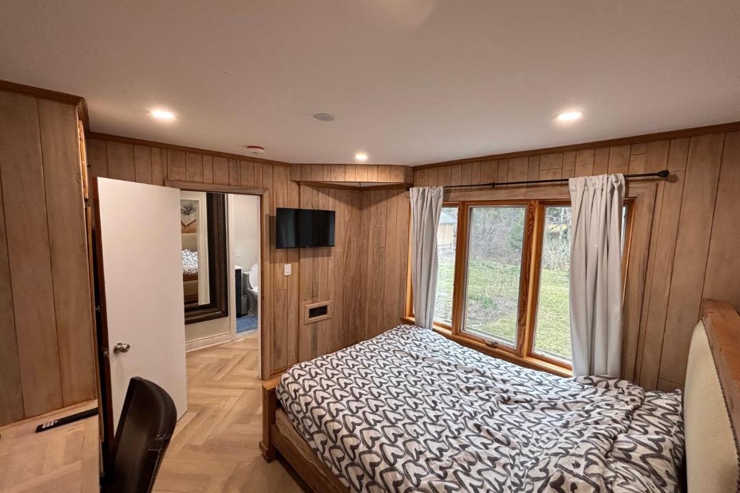 Photo of Bedroom in Newtonbrook