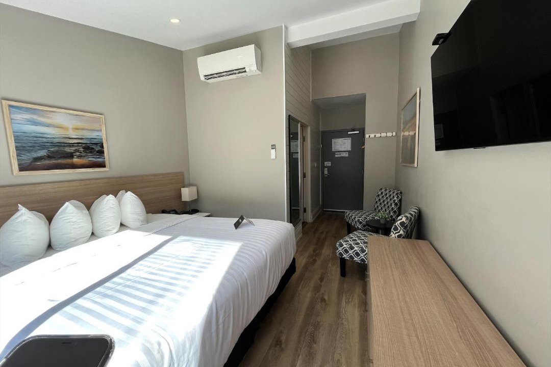 Photo of Bedroom in Grand Bend