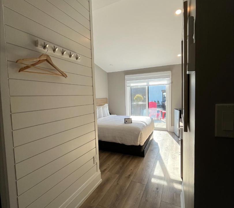 Photo of Bedroom in Grand Bend
